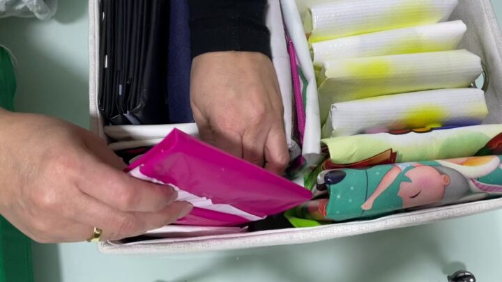 como almacenar bolsas de compras