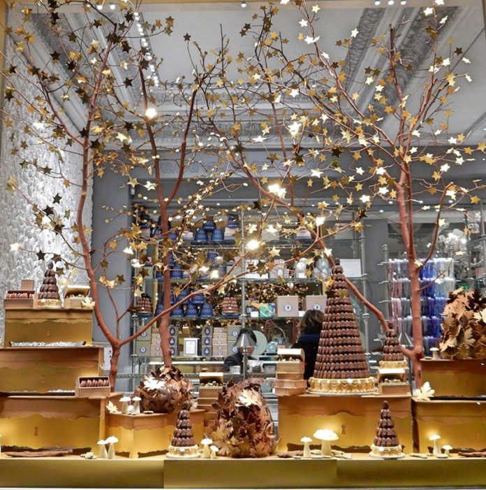 como decorar un escaparate de navidad economico