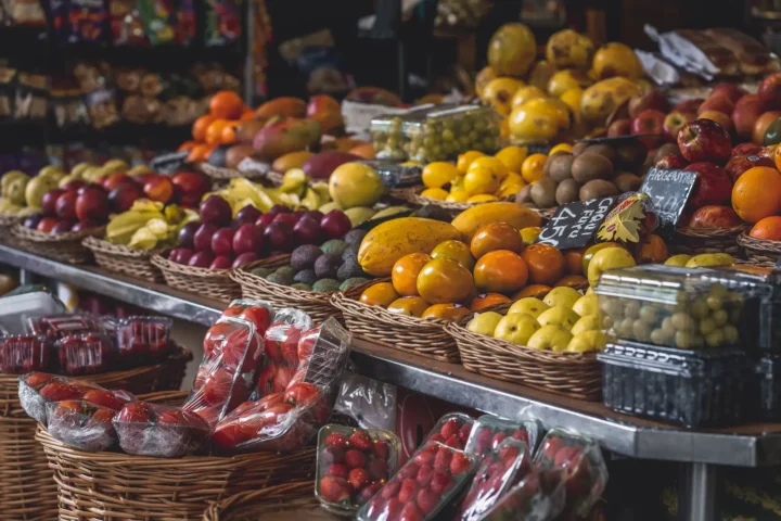como decorar una fruteria pequena consejos y trucos