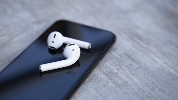 como limpiar los auriculares del iphone una guia paso a paso