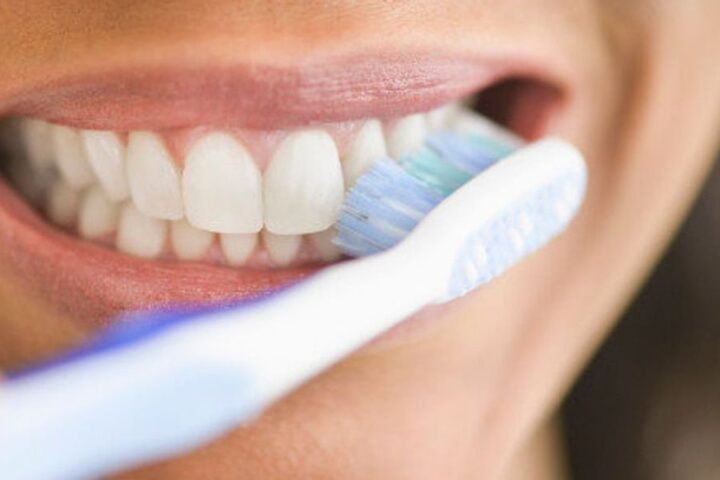 consejos para una higiene bucal correcta como limpiar los dientes