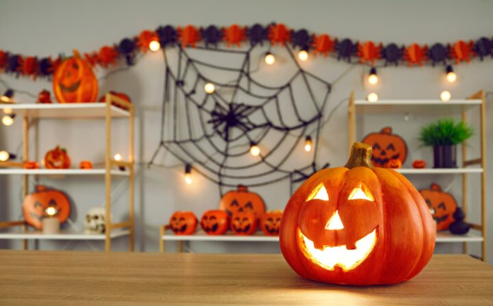 decorando la casa en halloween como hacerlo