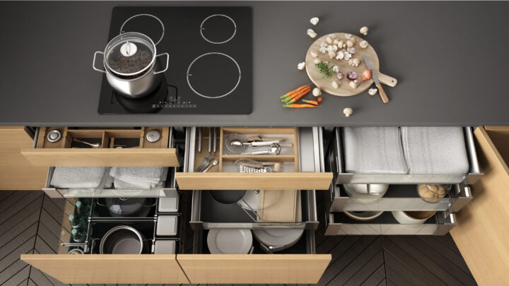 organiza tu cocina con eficiencia trucos para limpiar y organizar los armarios